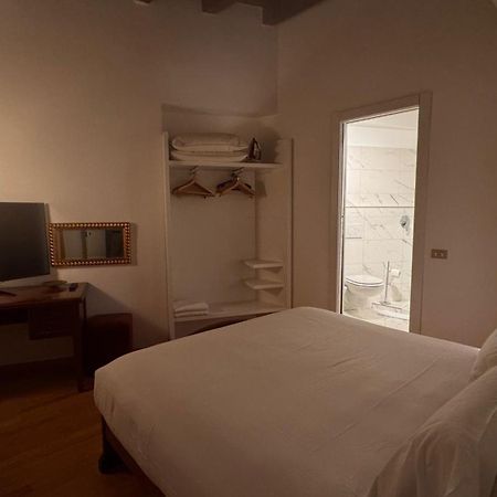 Suite Milán Exterior foto